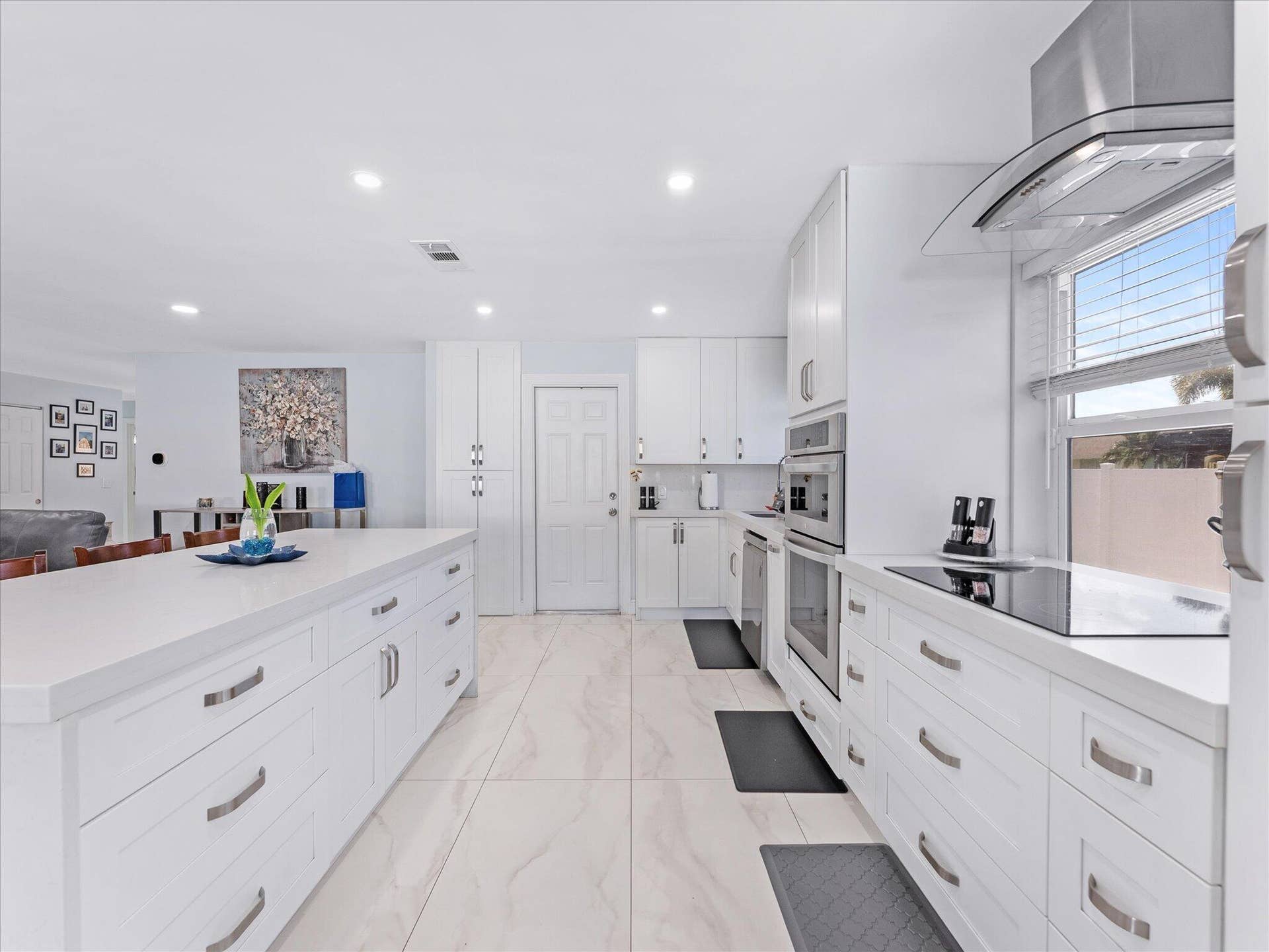 23040 SW 54th Avenue, Boca Raton, FL 33433 13-13