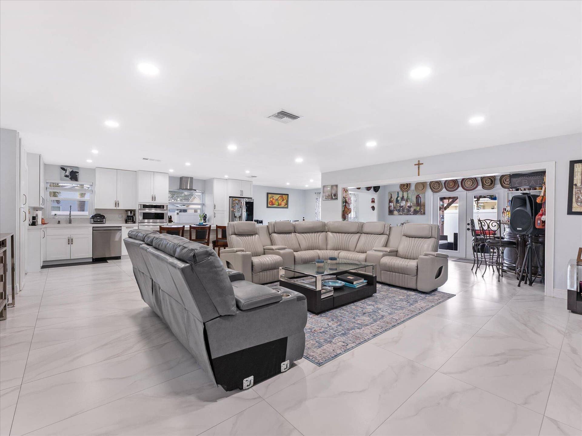 23040 SW 54th Avenue, Boca Raton, FL 33433 06-6