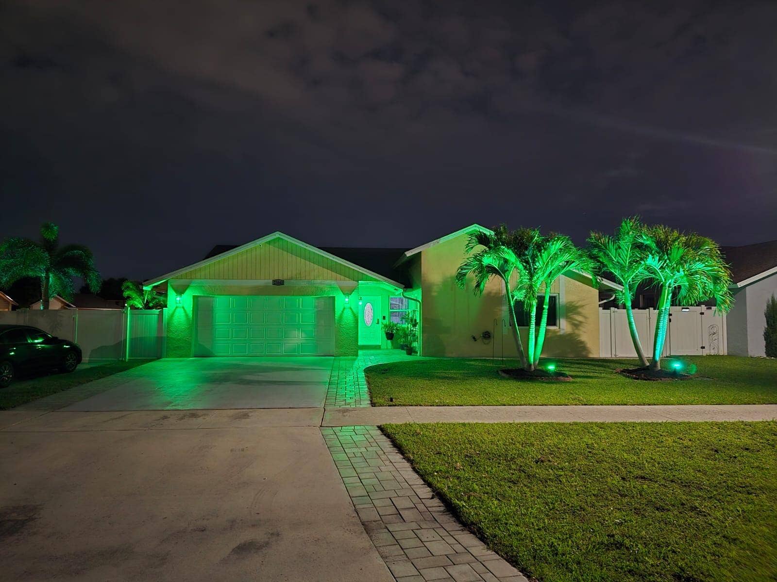 23040 SW 54th Avenue, Boca Raton, FL 33433 foto noche 3