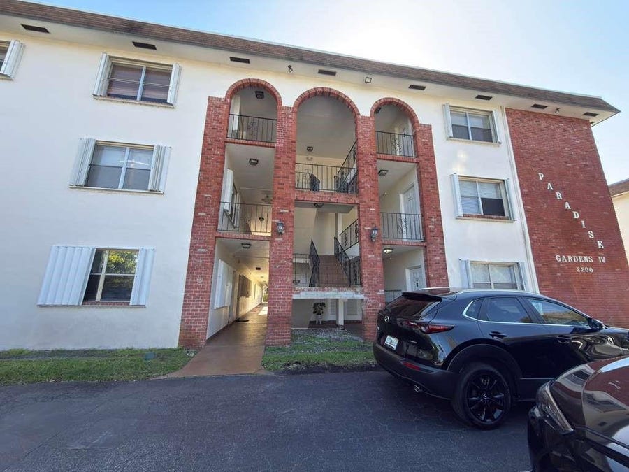 Property photo for 2200 Taylor Street, #104, Hollywood, FL
