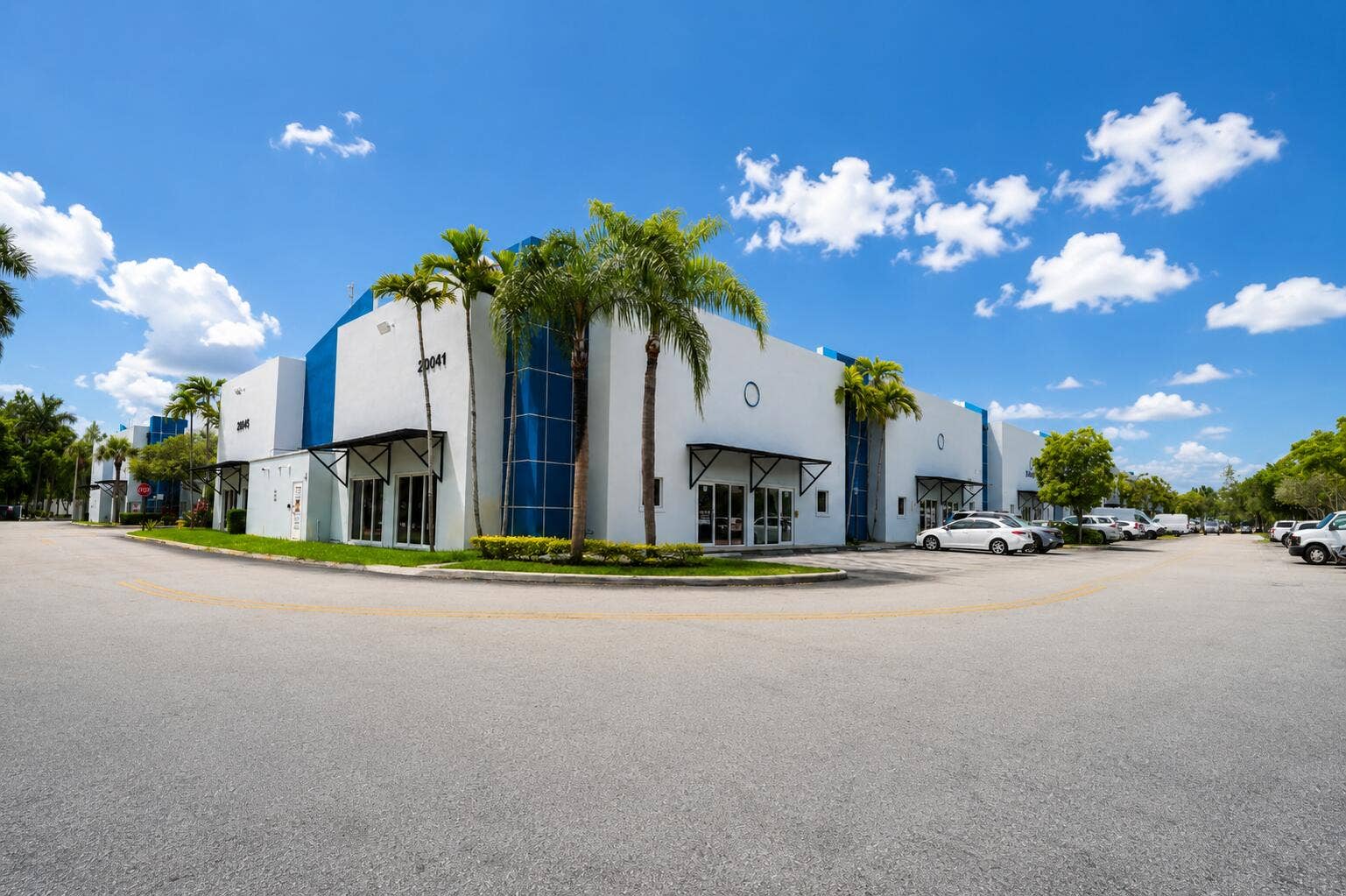 20841 Johnson St, Pembroke Pines, FL