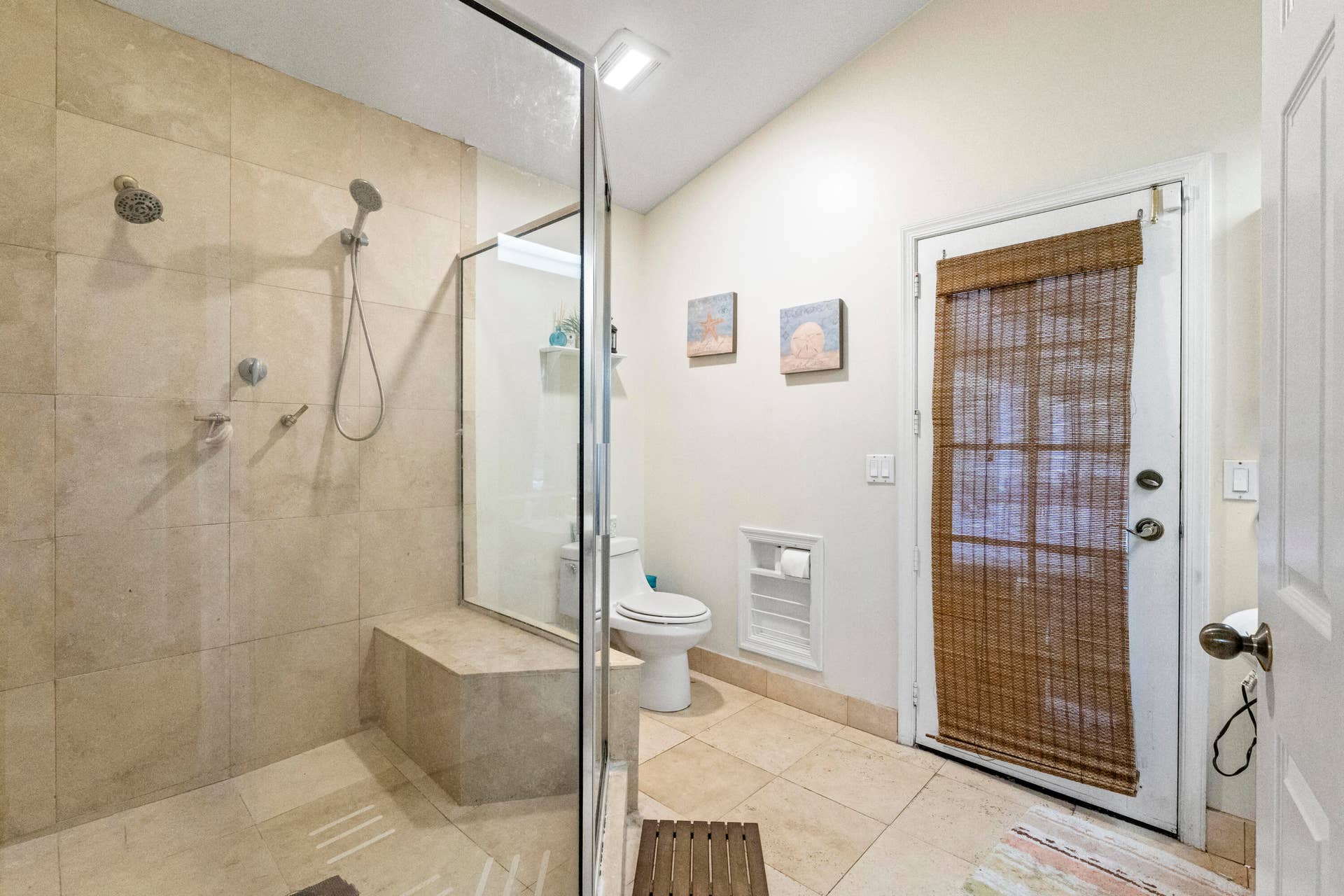 2683 NW 49th Street, Boca Raton, FL 33434 bathroom1