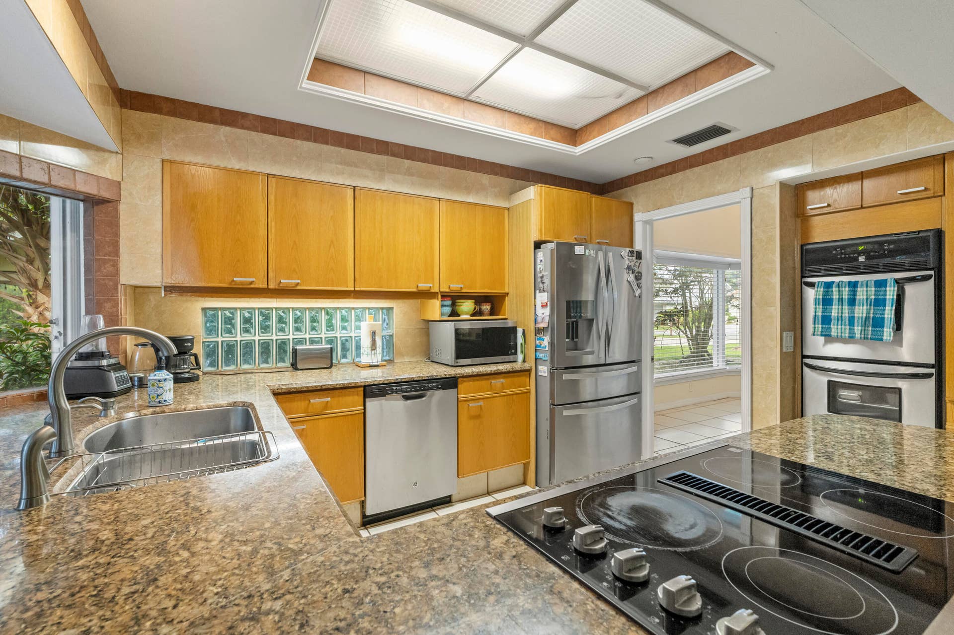 2683 NW 49th Street, Boca Raton, FL 33434 kitchen3