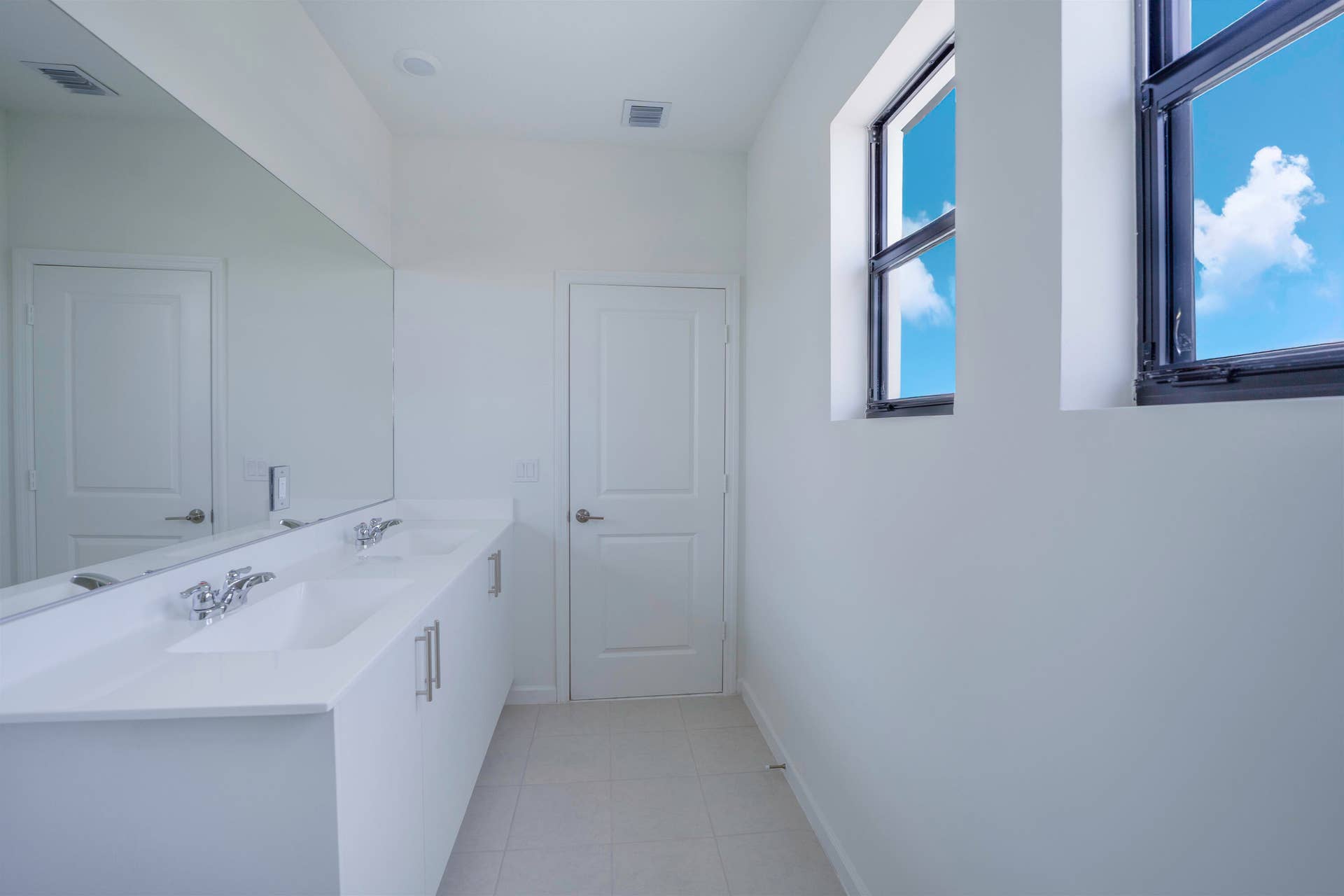 5838 Park Place, #3058, Dania Beach, FL 33312 Bathroom