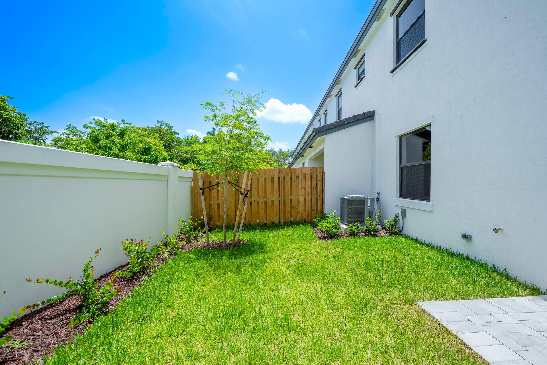 5838 Park Place, #3058, Dania Beach, FL 33312 backyard