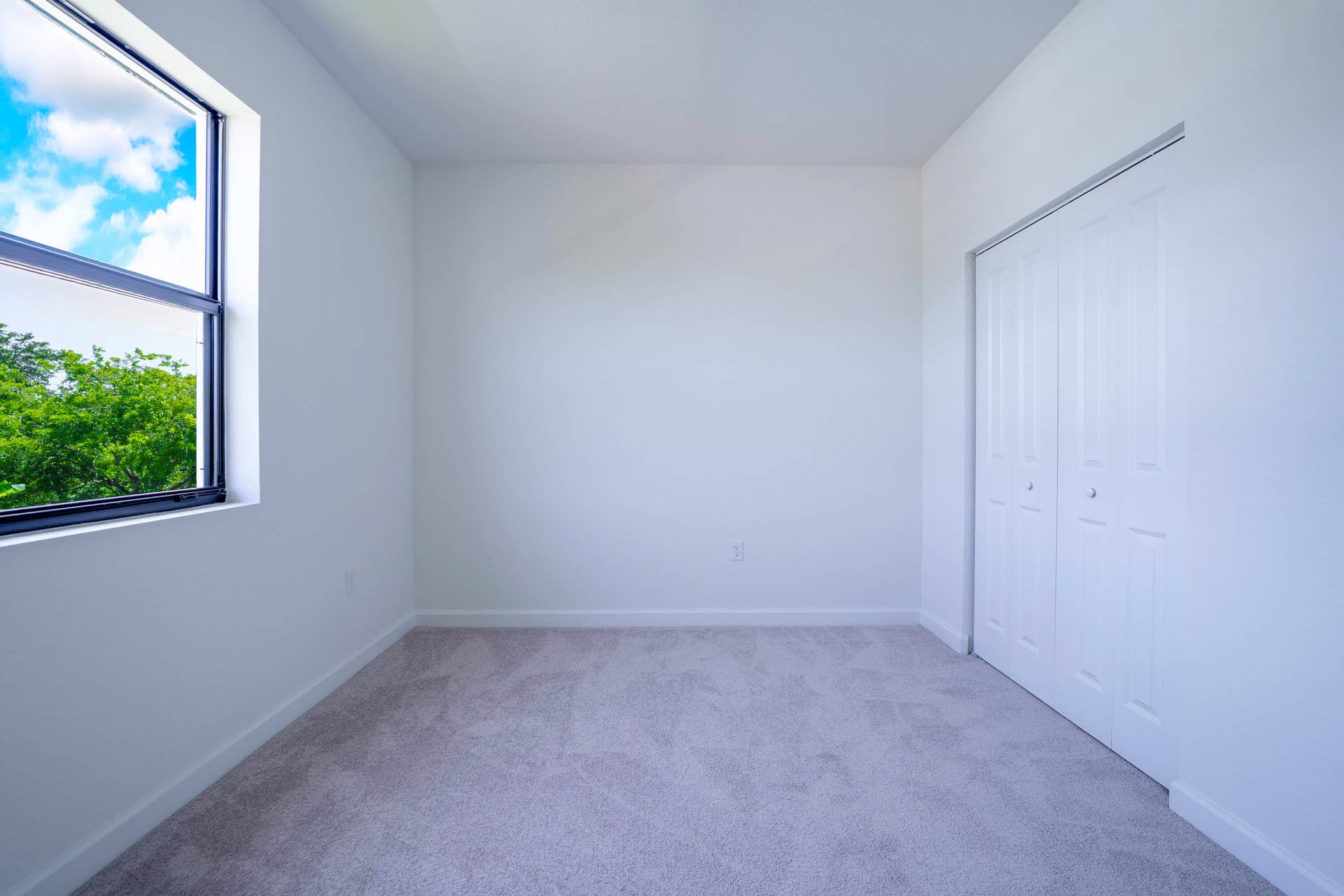 5838 Park Place, #3058, Dania Beach, FL 33312 Bedroom