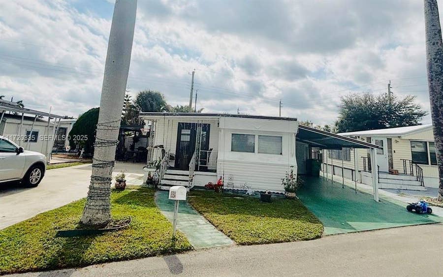 Property photo for 8564 SW 15th Court, Davie, FL