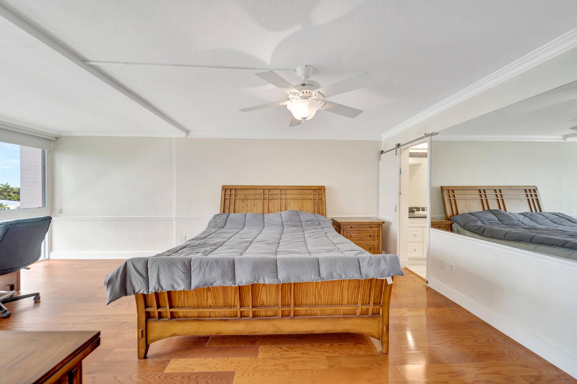 3100 NE 49 Street, #403, Fort Lauderdale, FL 33308 403 Master Bedroom