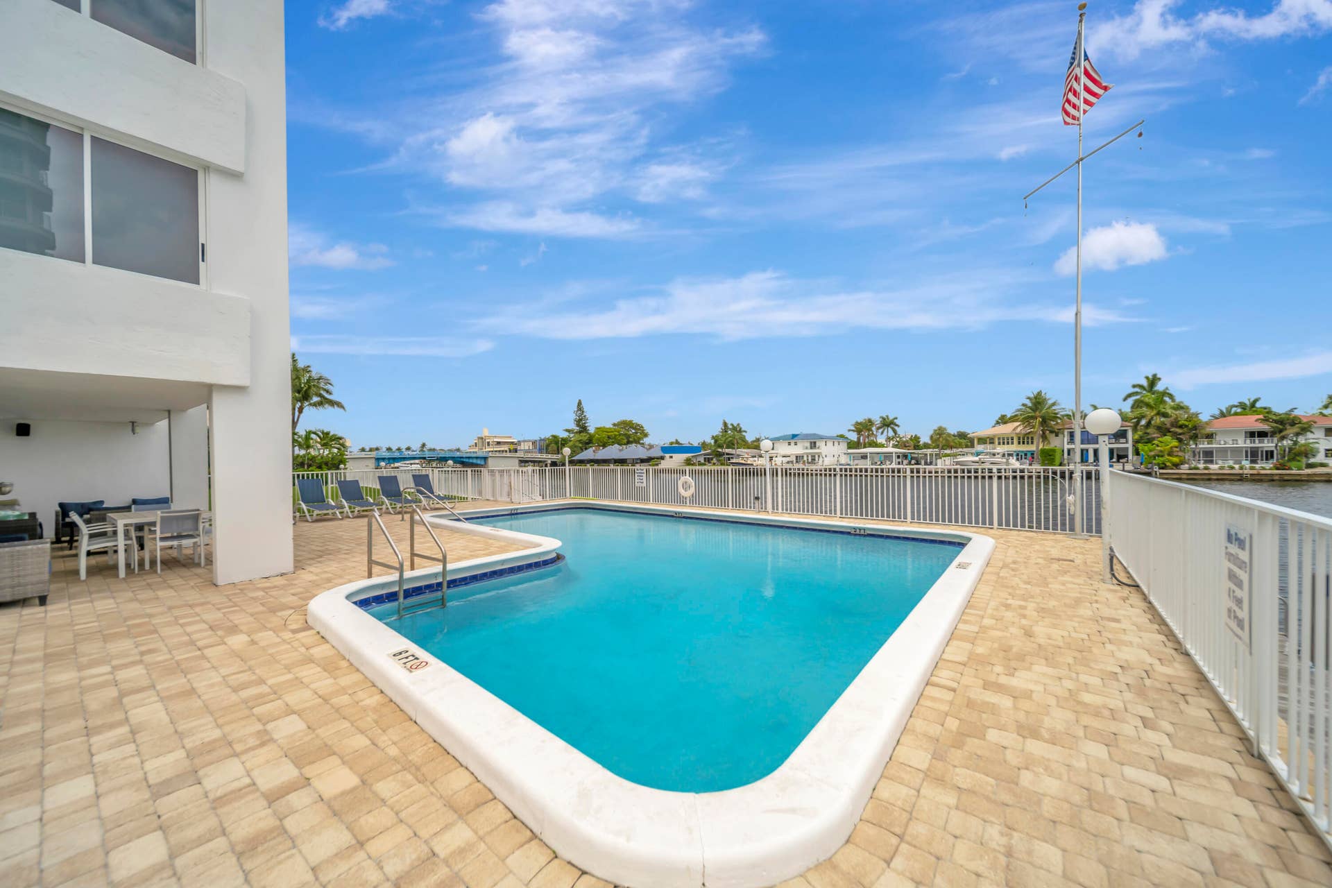 3100 NE 49 Street, #403, Fort Lauderdale, FL 33308 403 Pool View