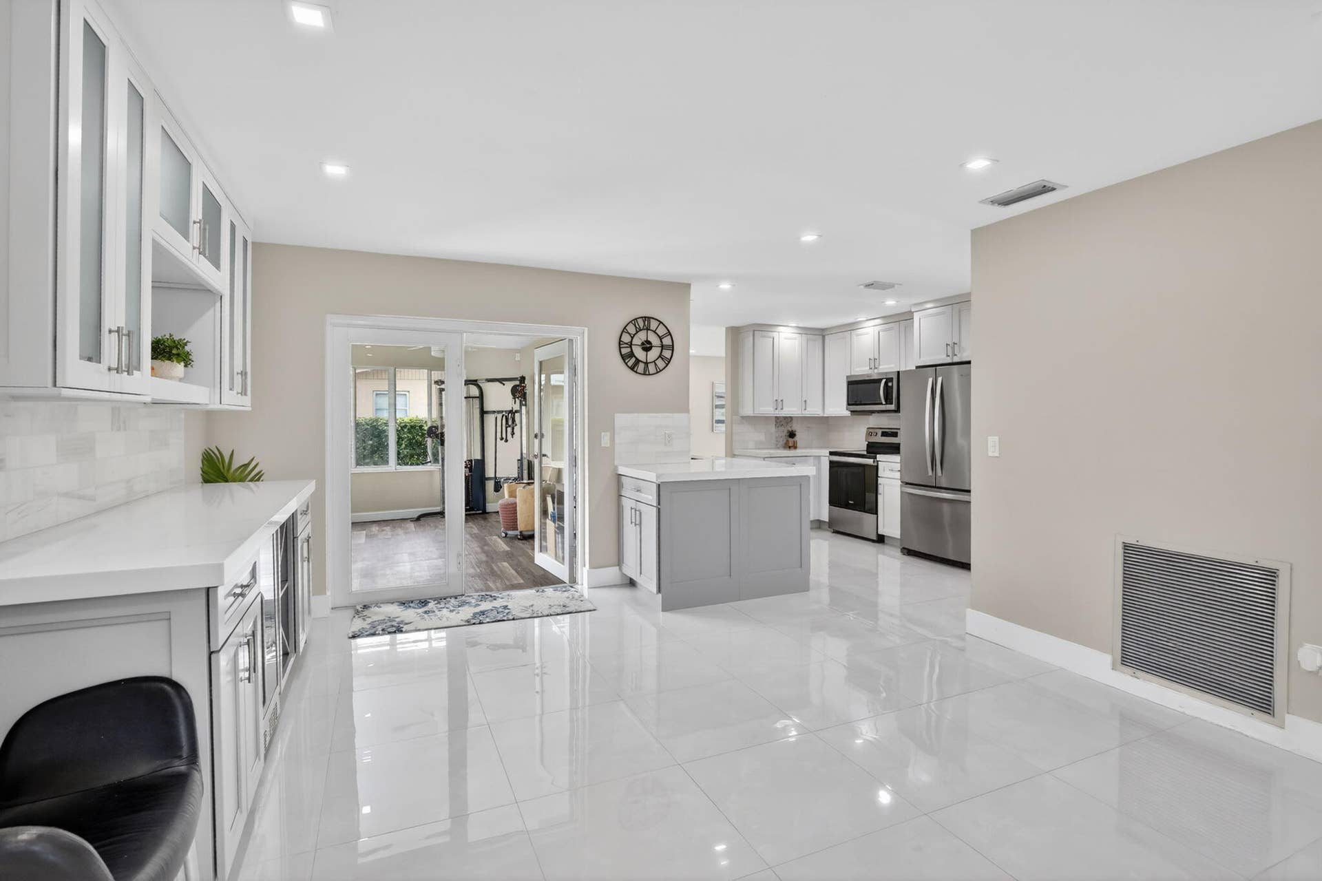 12411 SW 2nd Street, Plantation, FL 33325 19-web-or-mls-_A7A8488