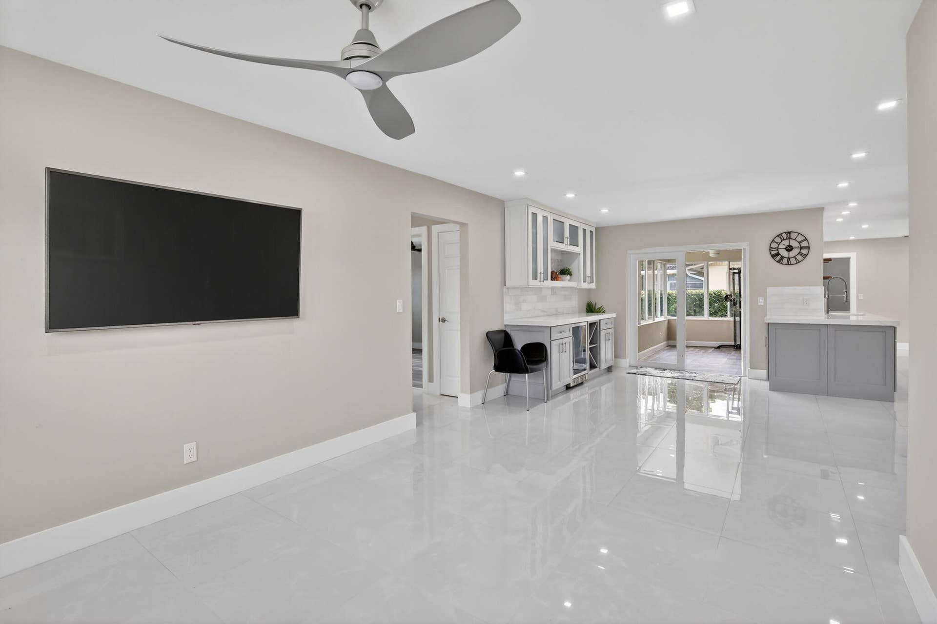 12411 SW 2nd Street, Plantation, FL 33325 20-web-or-mls-_A7A8493