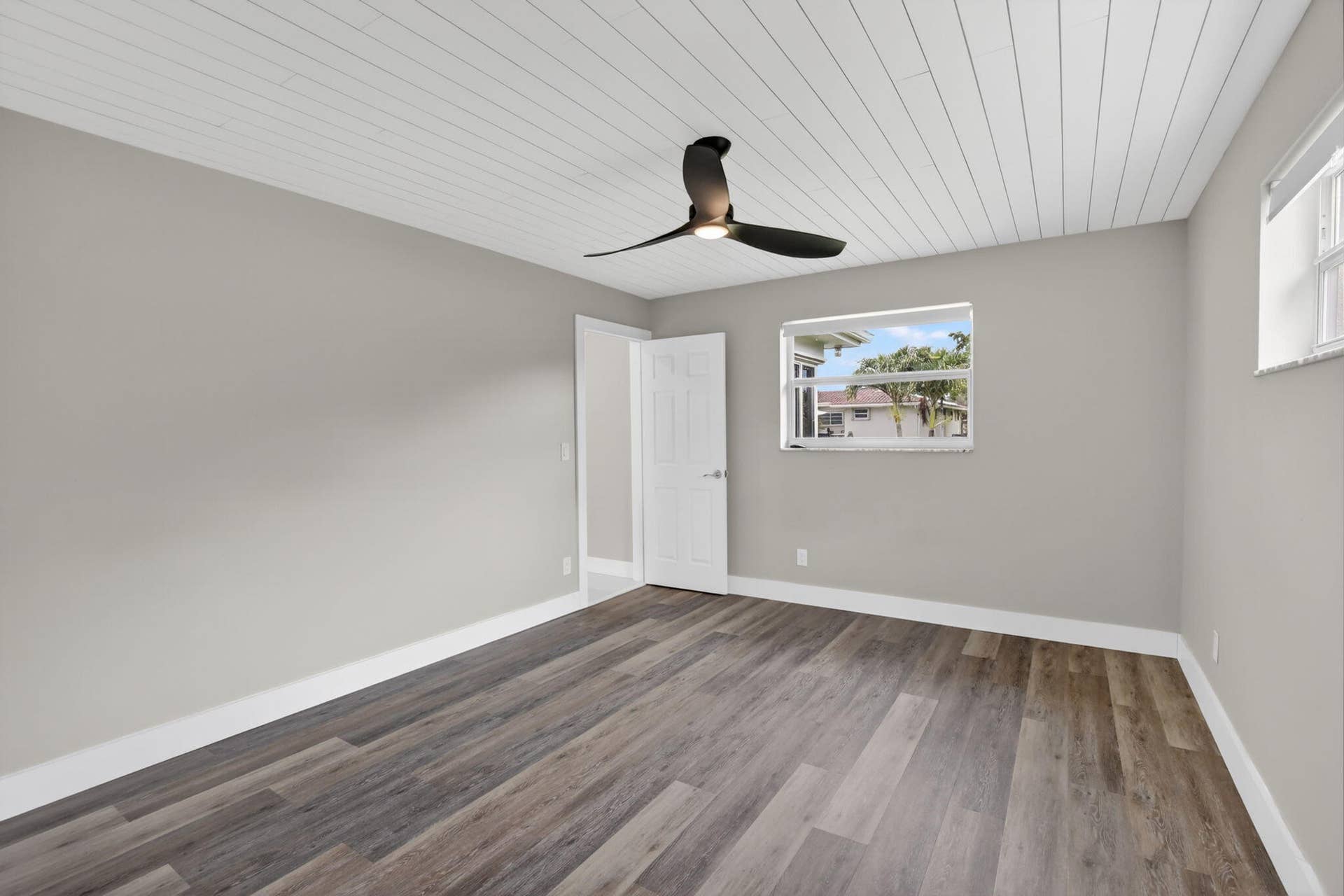 12411 SW 2nd Street, Plantation, FL 33325 27-web-or-mls-_A7A8529