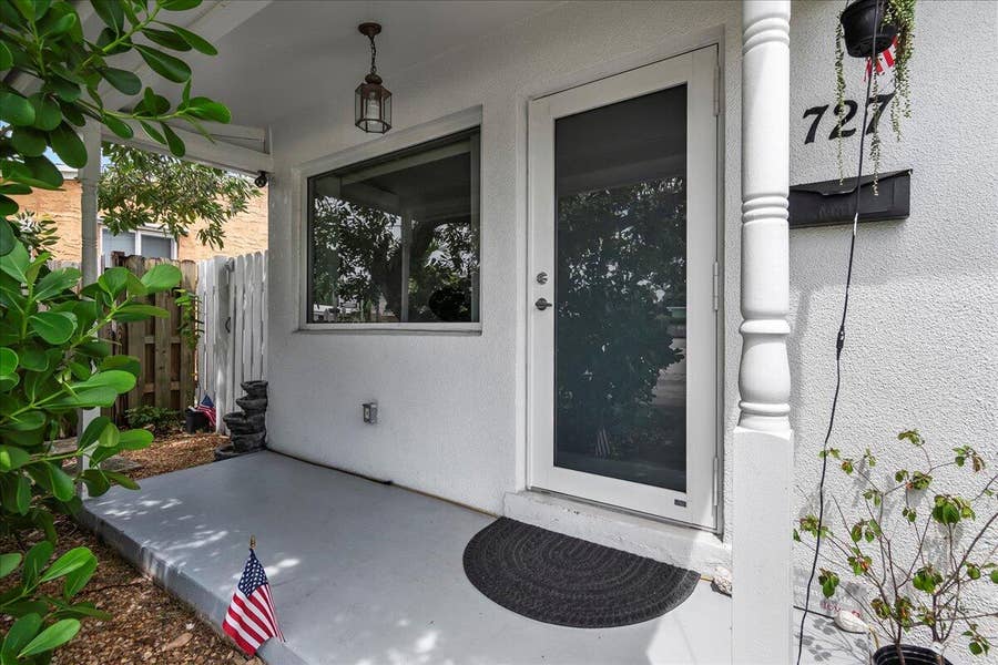 Property photo for 727 Bunker Road, West Palm Beach, FL