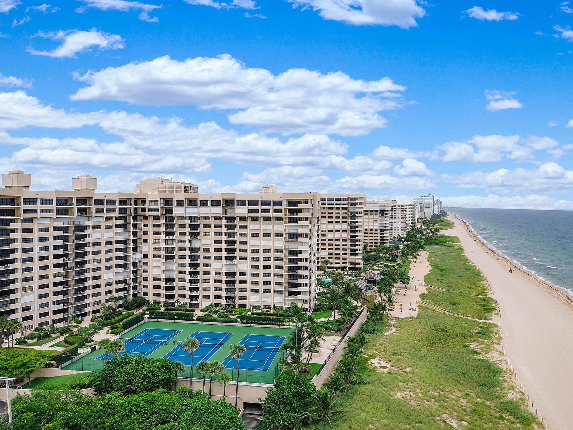4900 N Ocean Boulevard, #416, Lauderdale-By-The-Sea, Lauderdale By The Sea, FL 33308 3 buldings