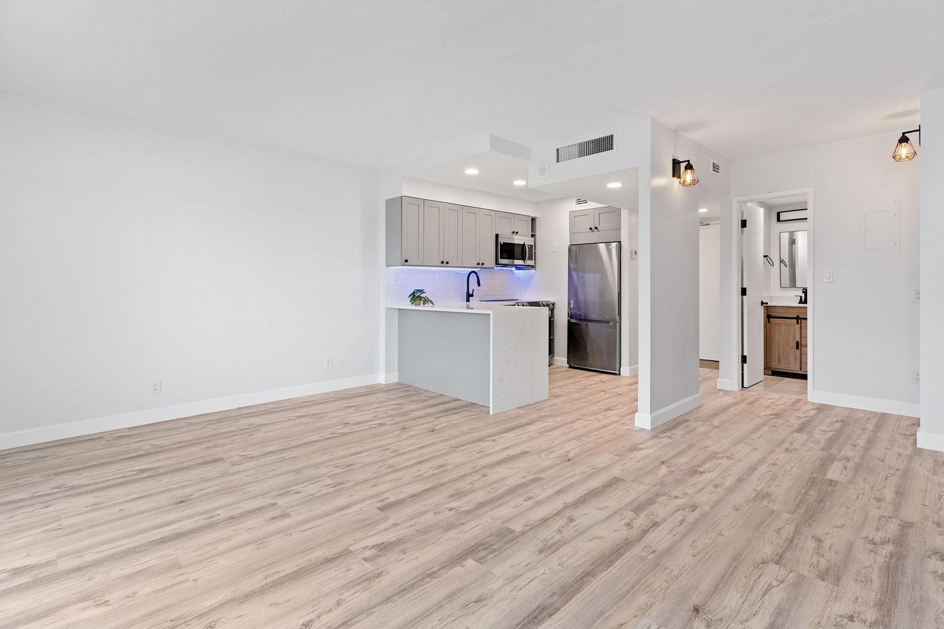 2900 NE 30th Street, # 5d, Fort Lauderdale, FL 33306 Photo 4