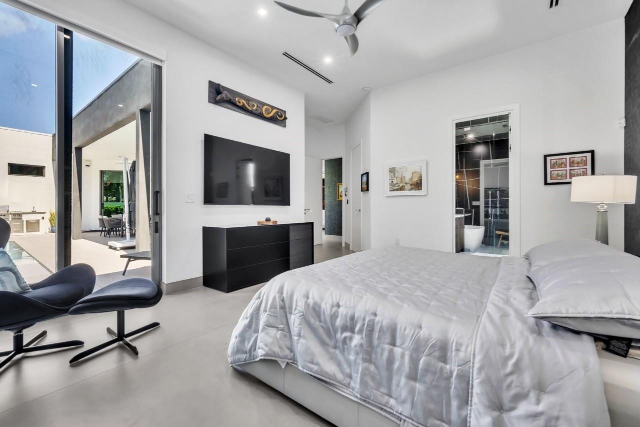 300 NE 21st Court, Wilton Manors, FL 33305 Photo 23