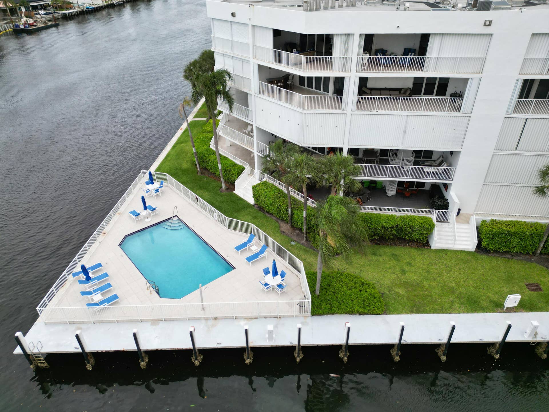 3100 NE 47th Court, #305, Fort Lauderdale, FL 33308 3100 NE 47th Court, 305