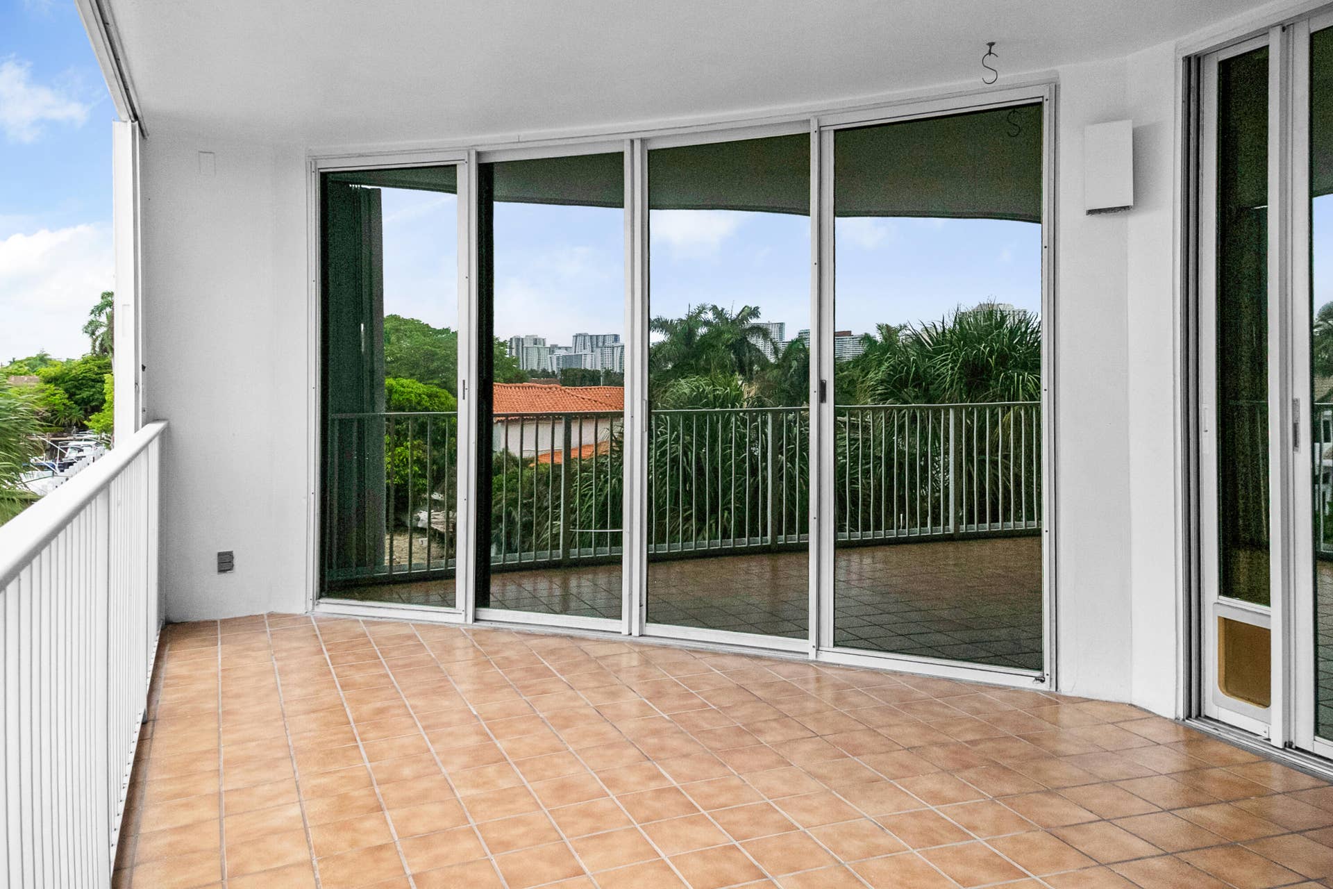3100 NE 47th Court, #305, Fort Lauderdale, FL 33308 3100 NE 47th Court, 305