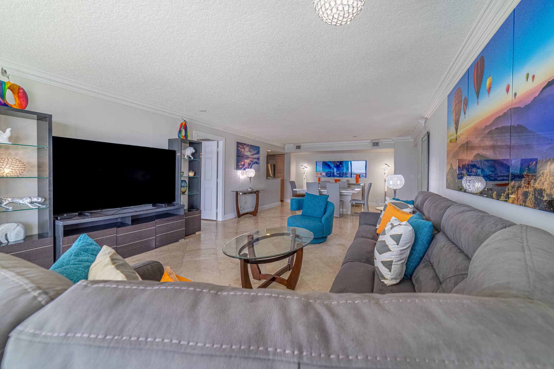 3250 S Ocean Boulevard, #507n, Palm Beach, FL 33480 Livingroom-D