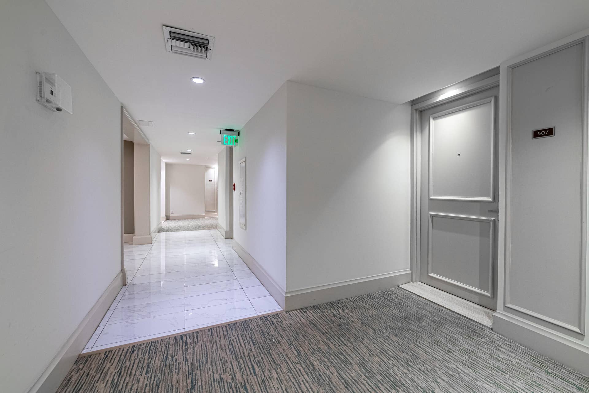 3250 S Ocean Boulevard, #507n, Palm Beach, FL 33480 Apt front door