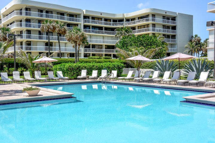 3250 S Ocean Boulevard, #507n, Palm Beach, FL 33480 dorchester pool