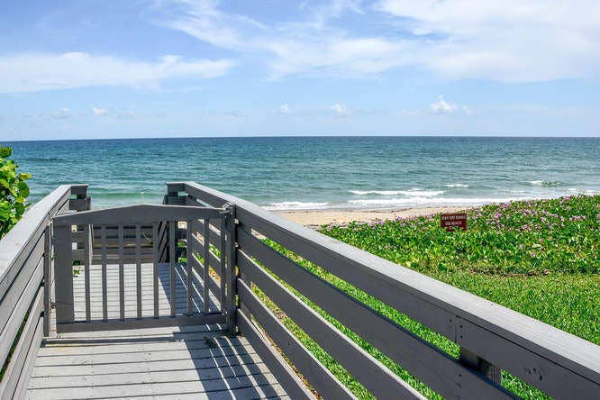 3250 S Ocean Boulevard, #507n, Palm Beach, FL 33480 beach access