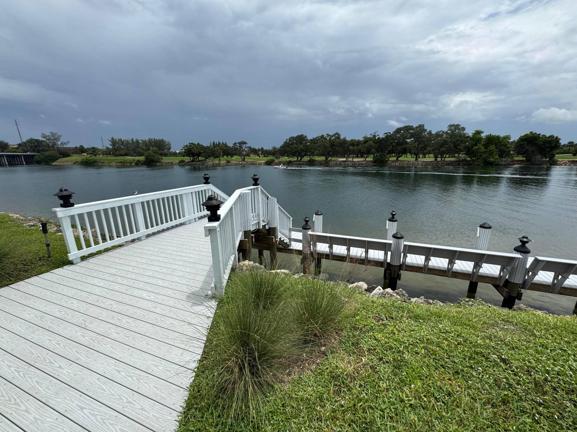 336 Golfview Road, #706, North Palm Beach, FL 33408 Day dock
