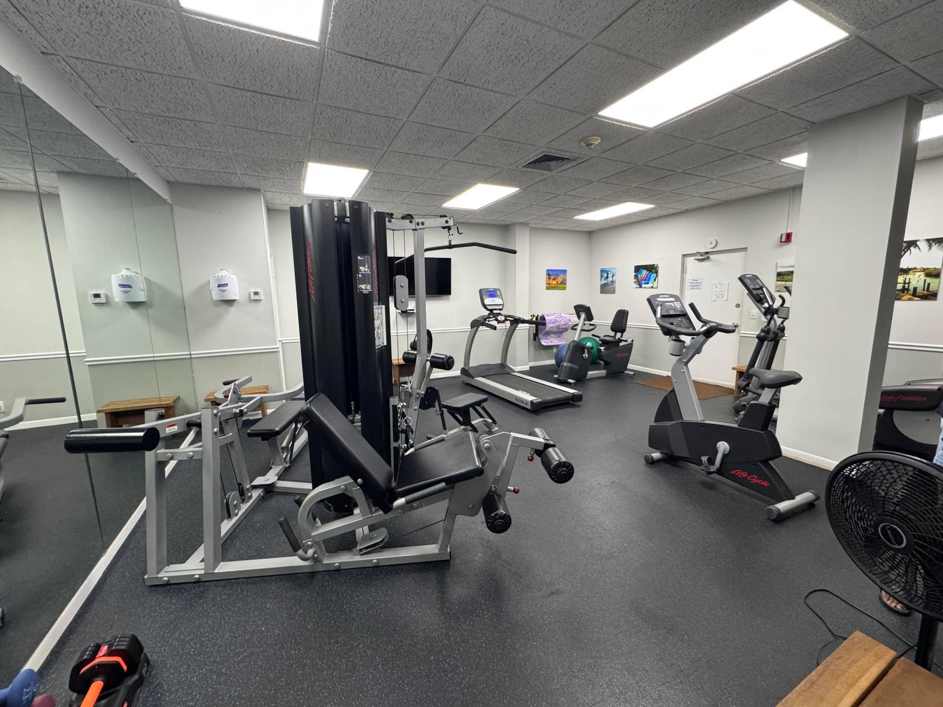 336 Golfview Road, #706, North Palm Beach, FL 33408 Mens Exercise Room