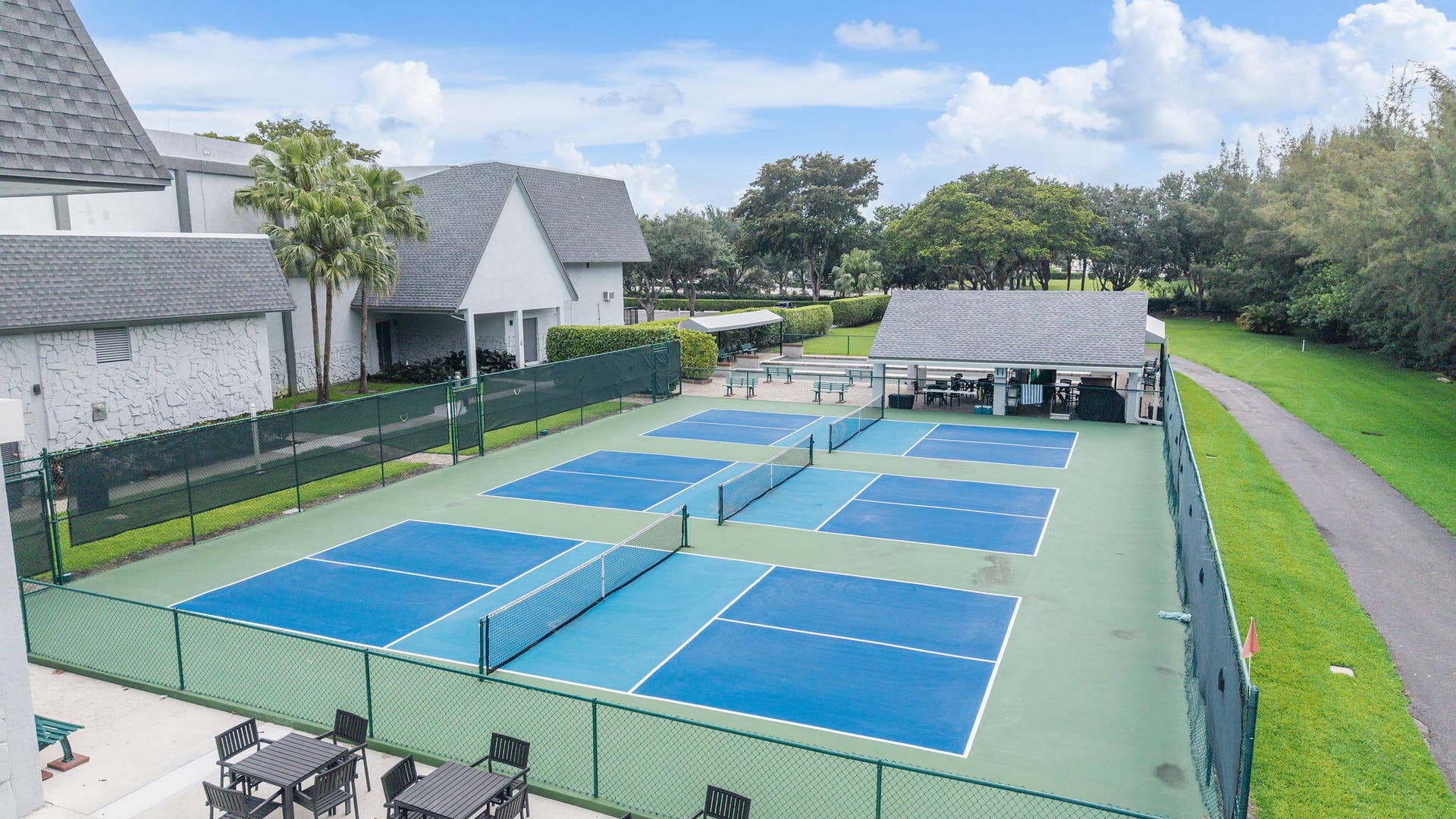 7260 Kinghurst Drive, #205, Delray Beach, FL 33446 34-web-or-mls-DJI_20260529170838_0079_D