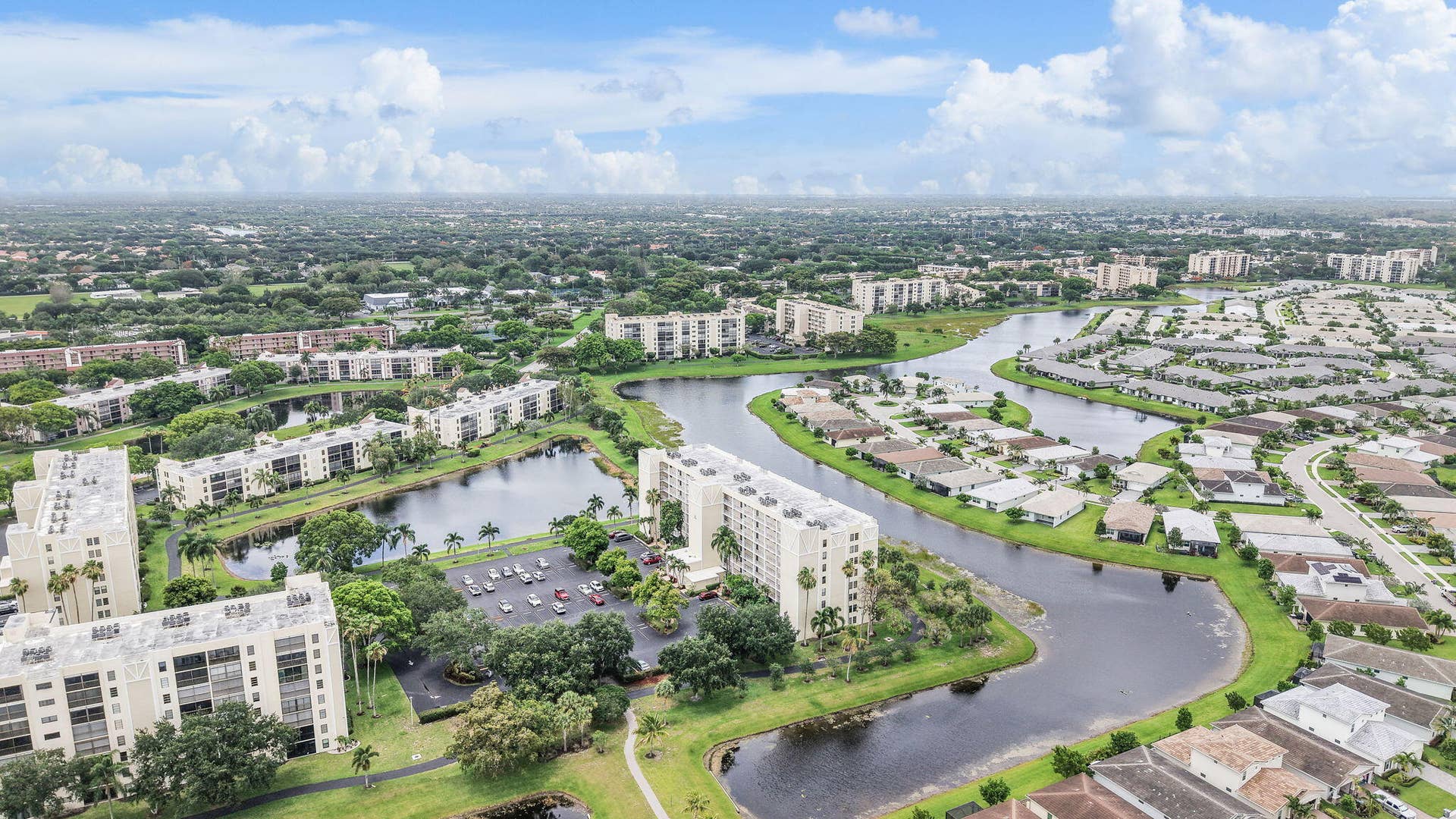 7260 Kinghurst Drive, #205, Delray Beach, FL 33446 3-web-or-mls-DJI_20260528141524_0976_D