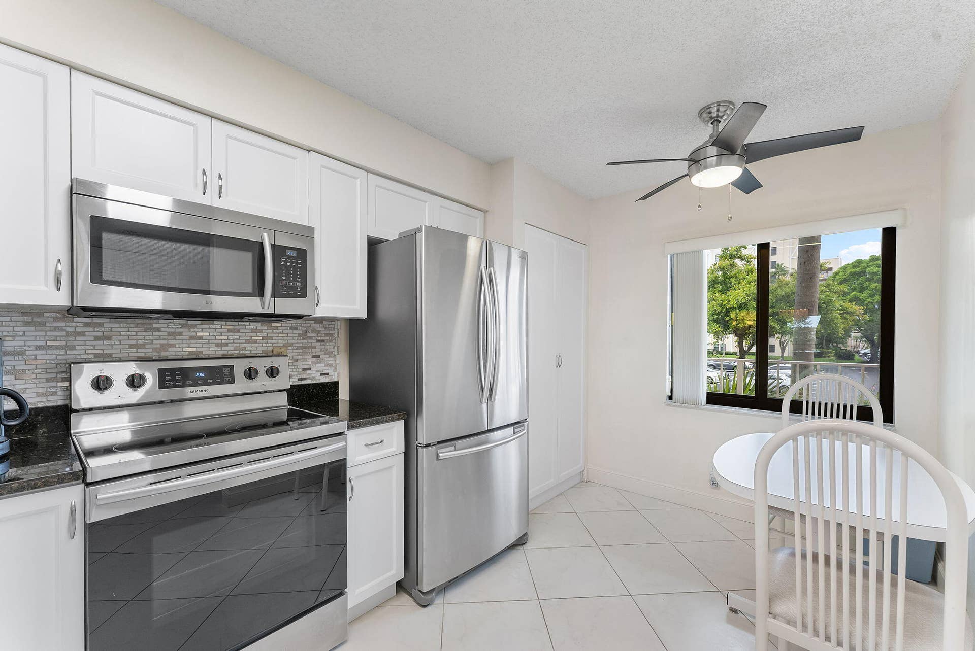 7260 Kinghurst Drive, #205, Delray Beach, FL 33446 23-web-or-mls-DSC03506