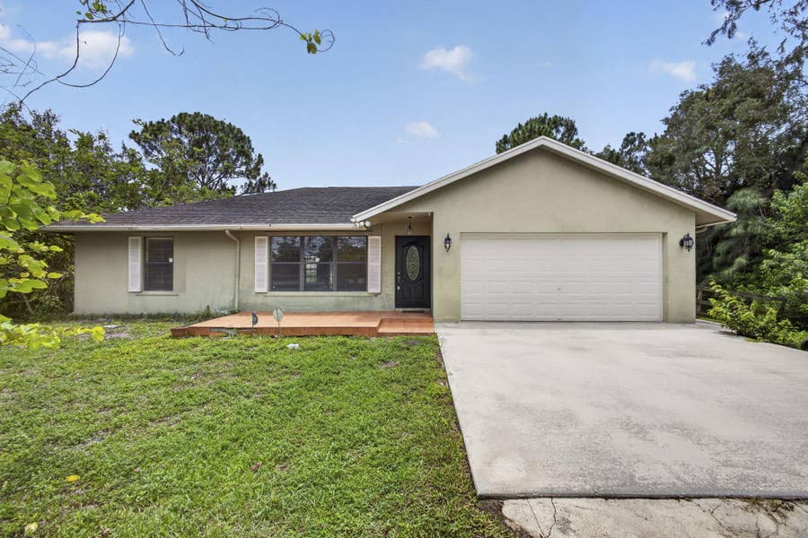 Property photo for 11582 60th Street N, West Palm Beach, FL