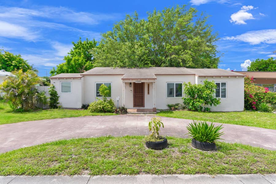 Property photo for 2126 Washington Street, Hollywood, FL
