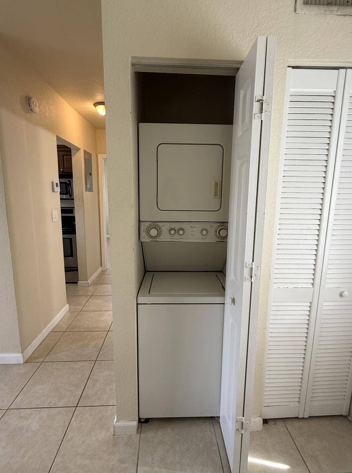 578 NE 20th Street, #10e, Wilton Manors, FL 33305 Screenshot 2026-08-10 at 11.10.35AM