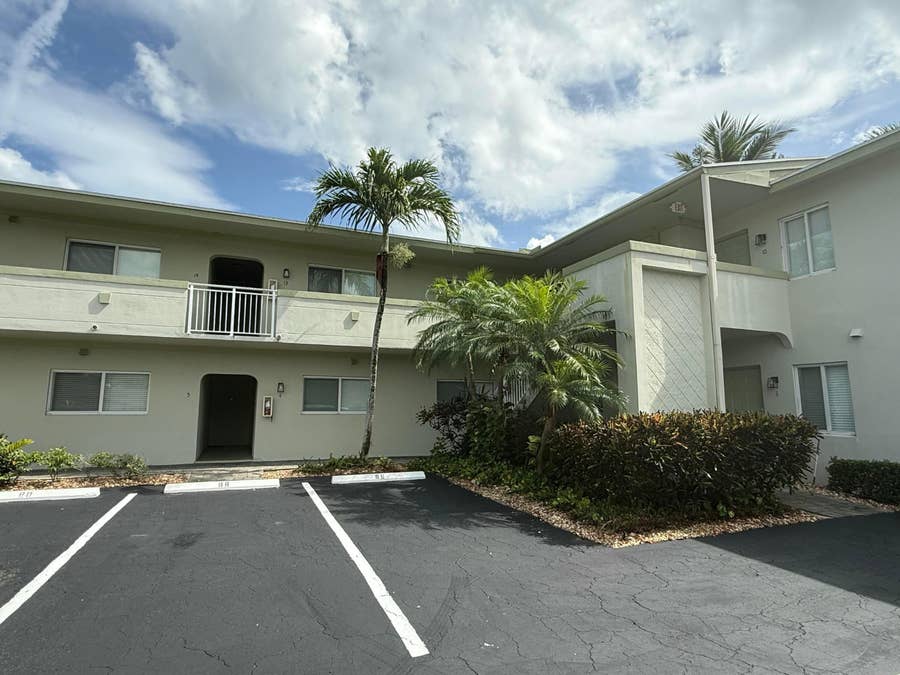 Property photo for 578 NE 20th Street, #10e, Wilton Manors, FL