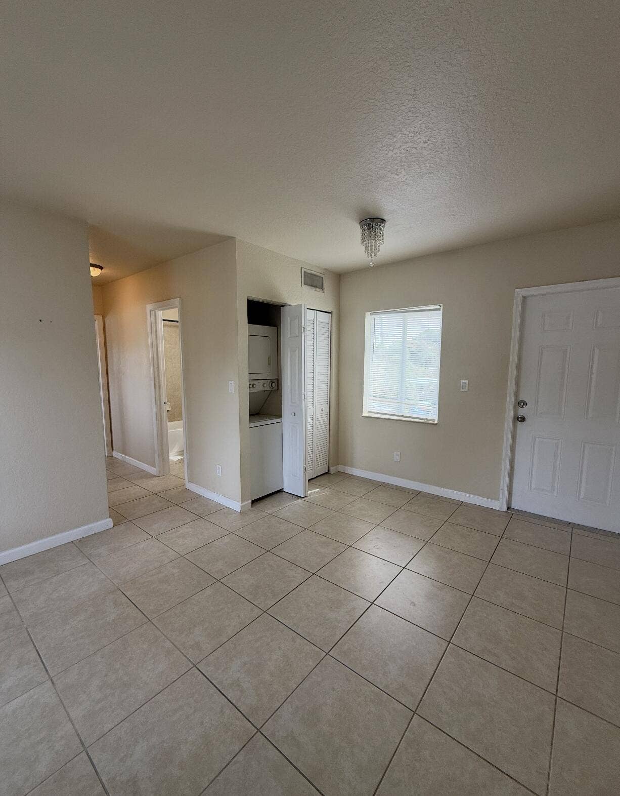 578 NE 20th Street, #10e, Wilton Manors, FL 33305 Screenshot 2026-08-10 at 11.10.18AM