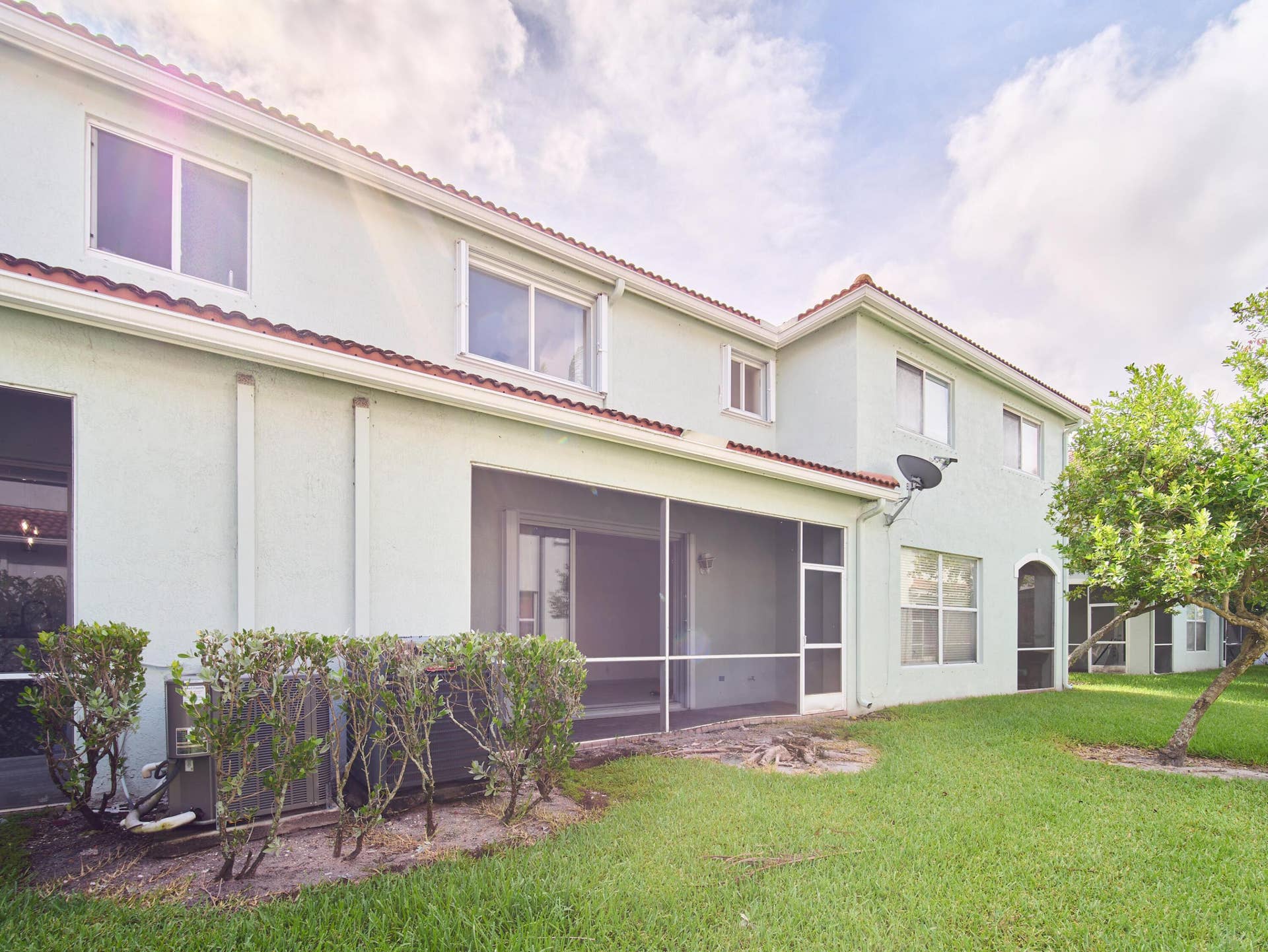 2052 Oakhurst Way, Riviera Beach, FL 33404 P1172457_HDR