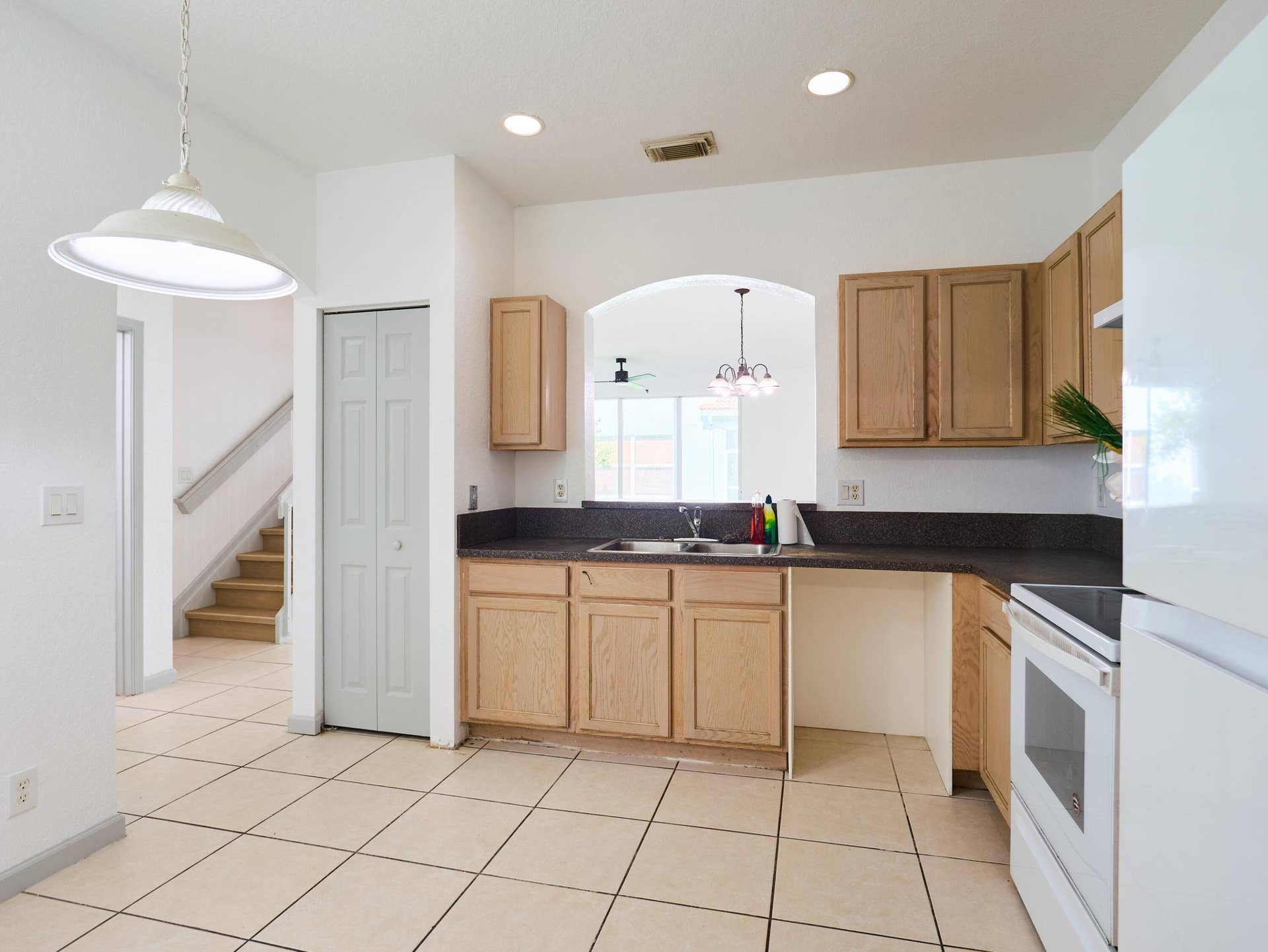2052 Oakhurst Way, Riviera Beach, FL 33404 P1172324_HDR
