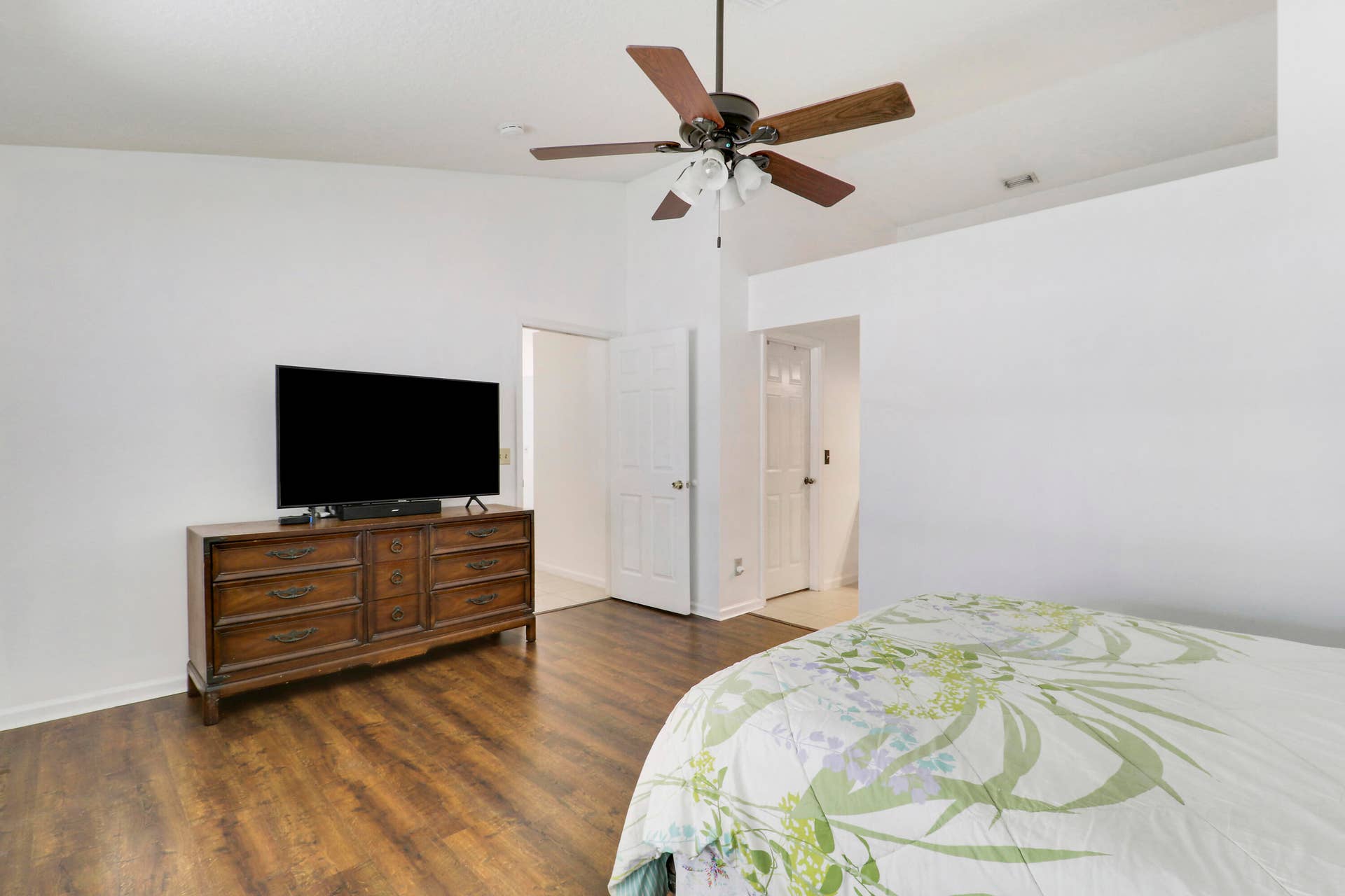 Master suite