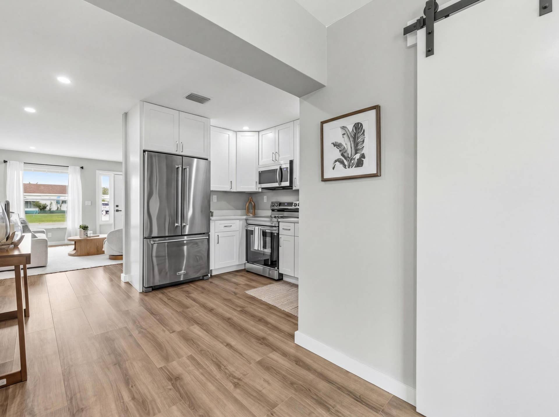 1017 Riverwood Lane, Jupiter, FL 33458 Julianna Barn Door
