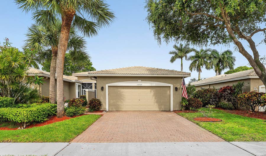 Property photo for 10760 Royal Caribbean Circle, Boynton Beach, FL