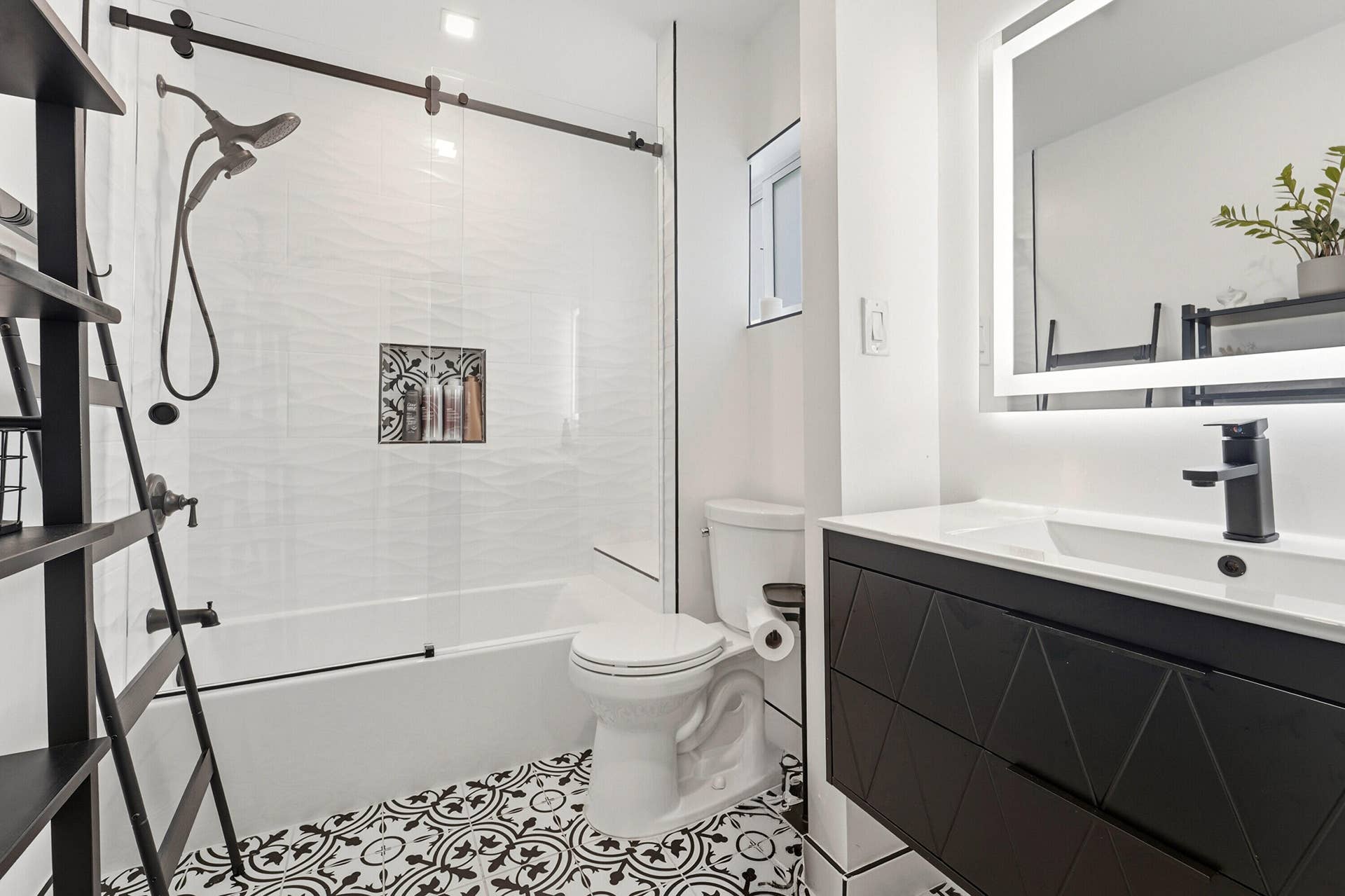 17_bathroom