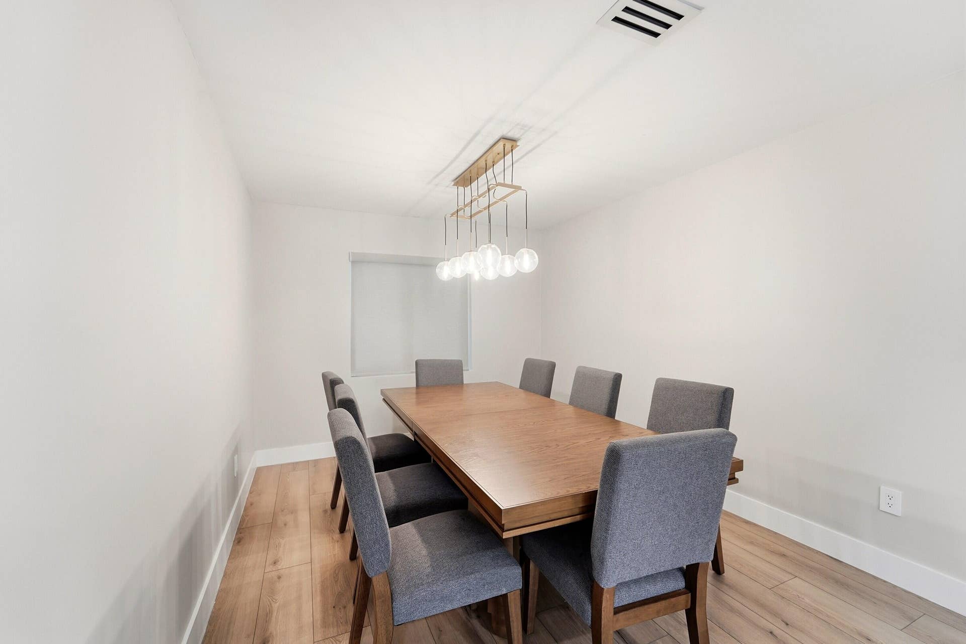 07_dining area