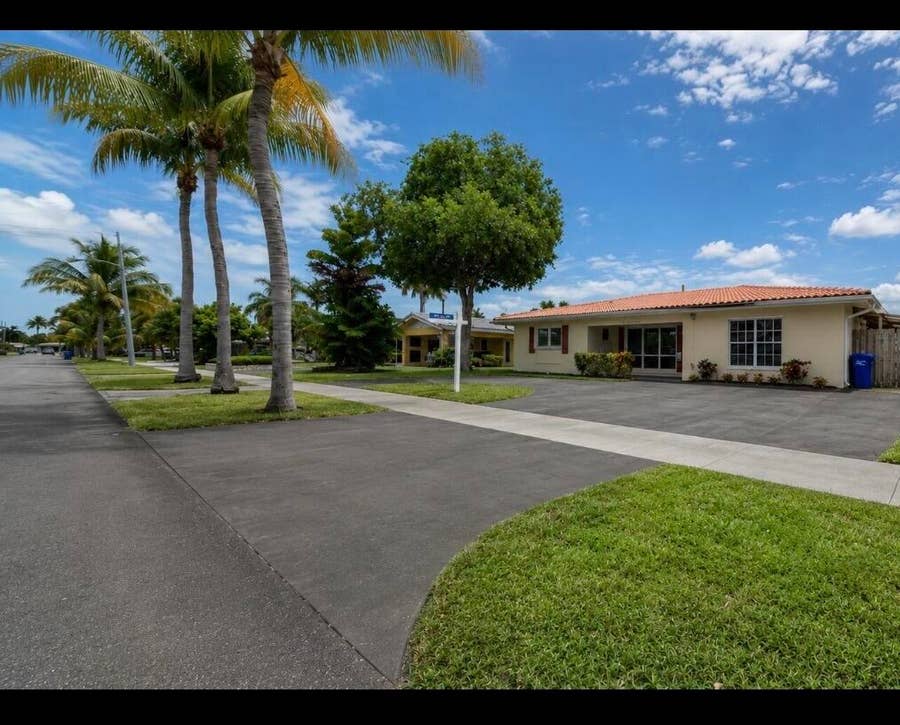 Property photo for 420 SE 4th Court, Pompano Beach, FL