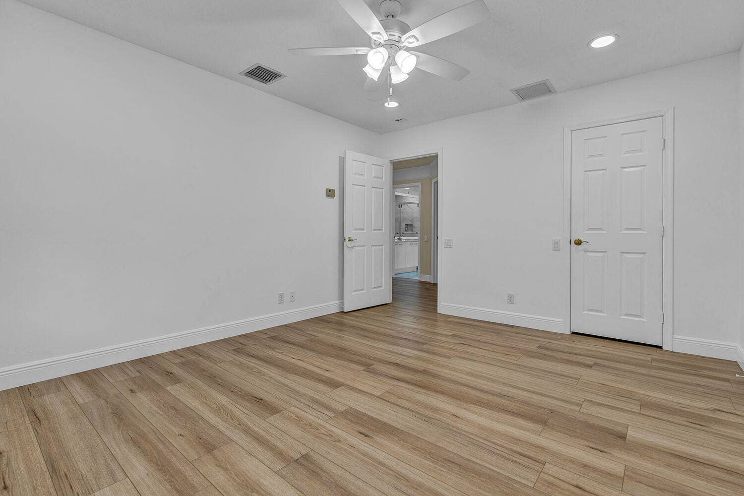 10290 NW 60th Place, Parkland, FL 33076 AR506470