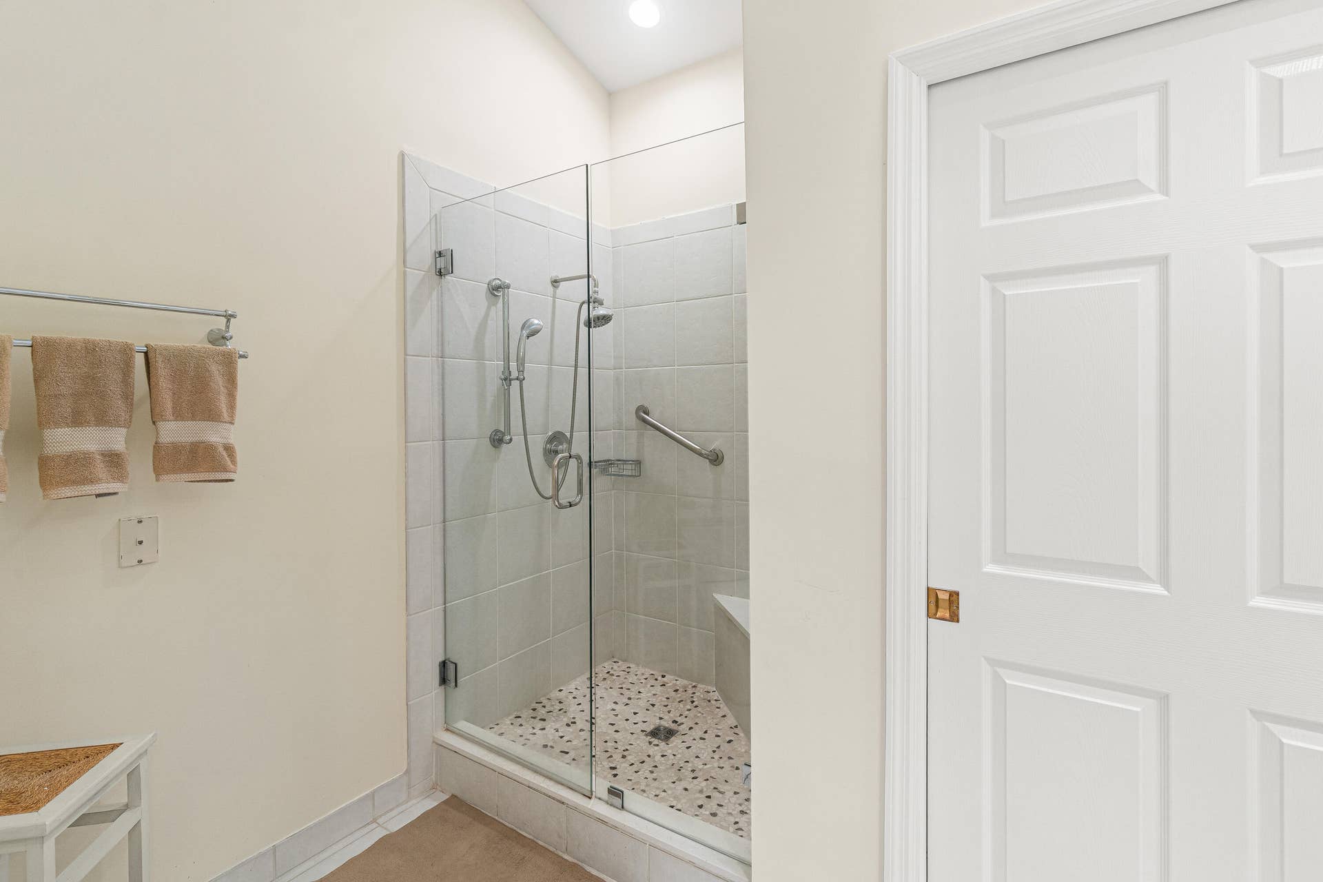 5246 Windsor Parke Drive, Boca Raton, FL 33496 Primary bathroom