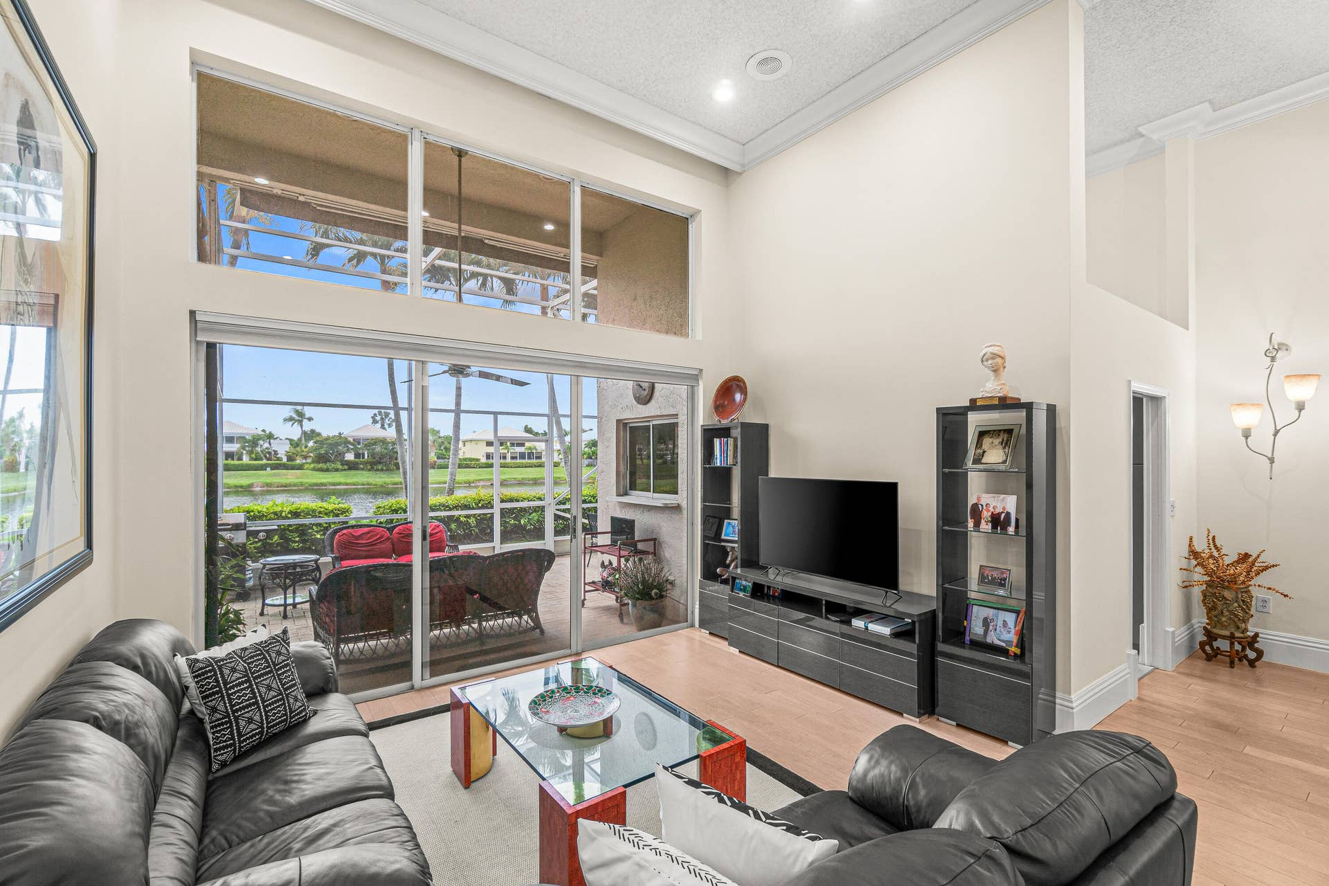 5246 Windsor Parke Drive, Boca Raton, FL 33496 Living area