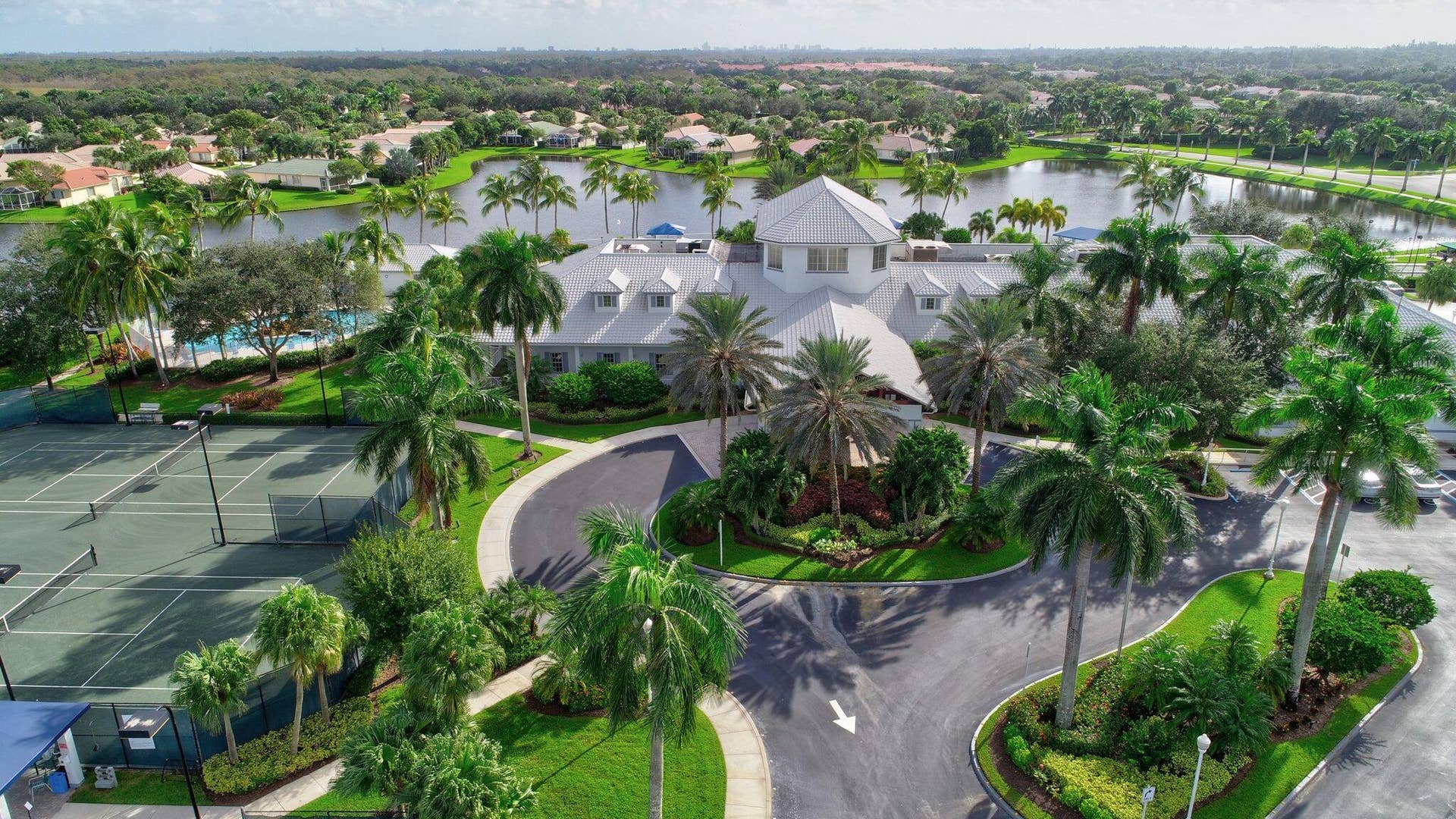 2752 Clipper Circle, West Palm Beach, FL 33411 1a-Clubhouse System
