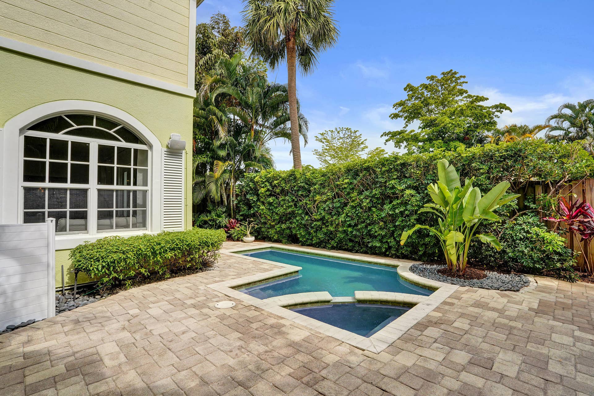 2636 NE 9th Avenue, #6, Wilton Manors, FL 33334 DSC03762