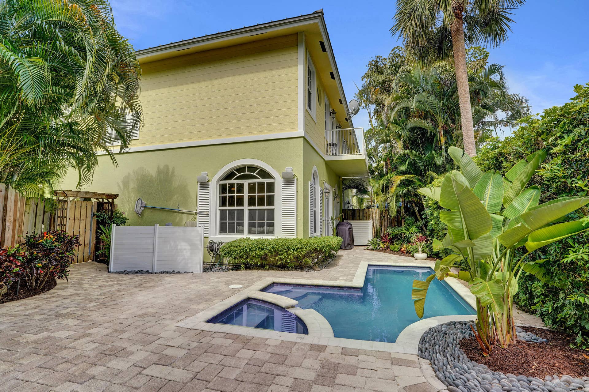 2636 NE 9th Avenue, #6, Wilton Manors, FL 33334 DSC03777